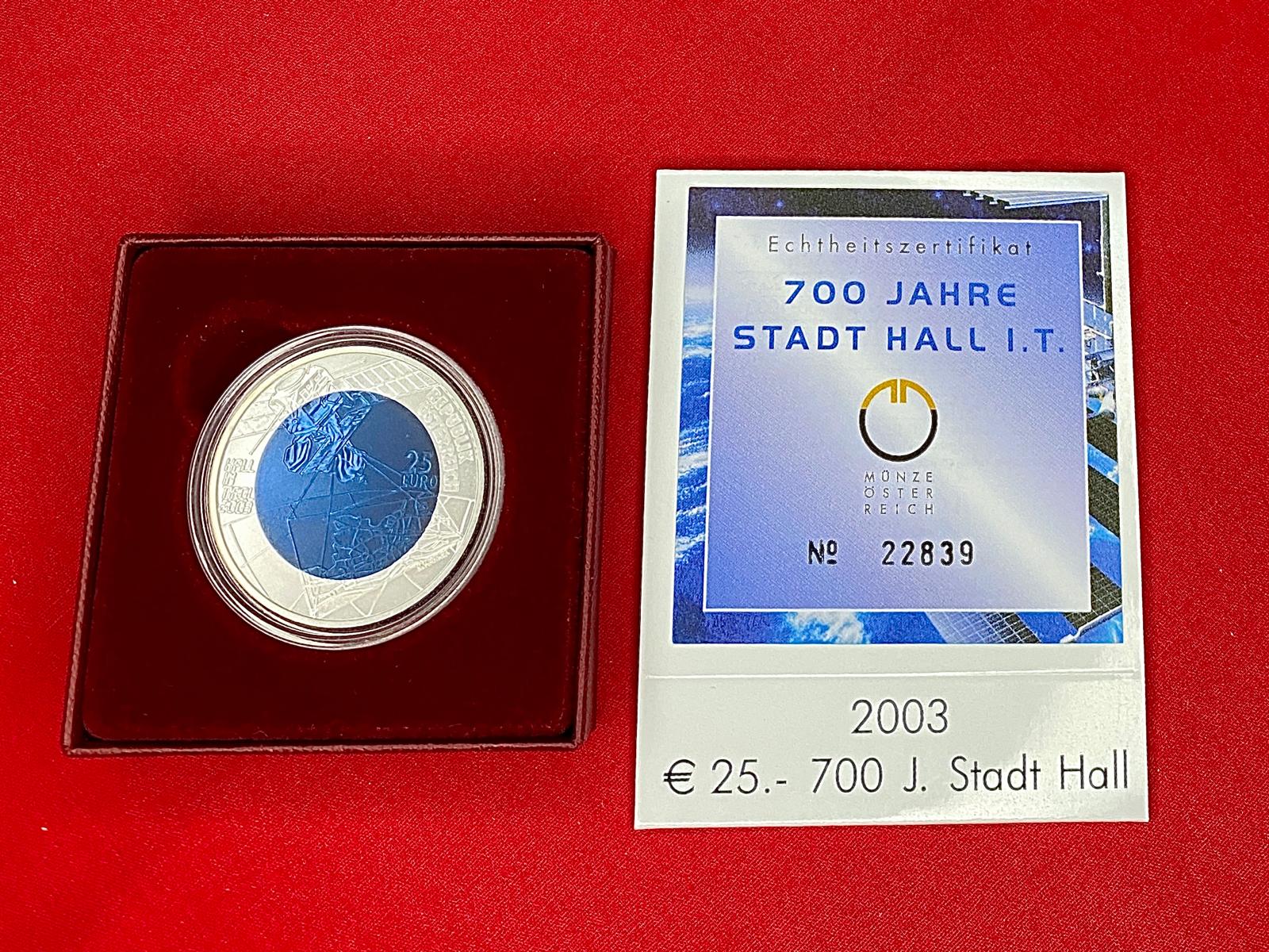 Österreich 2003 - 700 JAHRE STADT HALL - 25,00 Euro Silber-Niob Münze