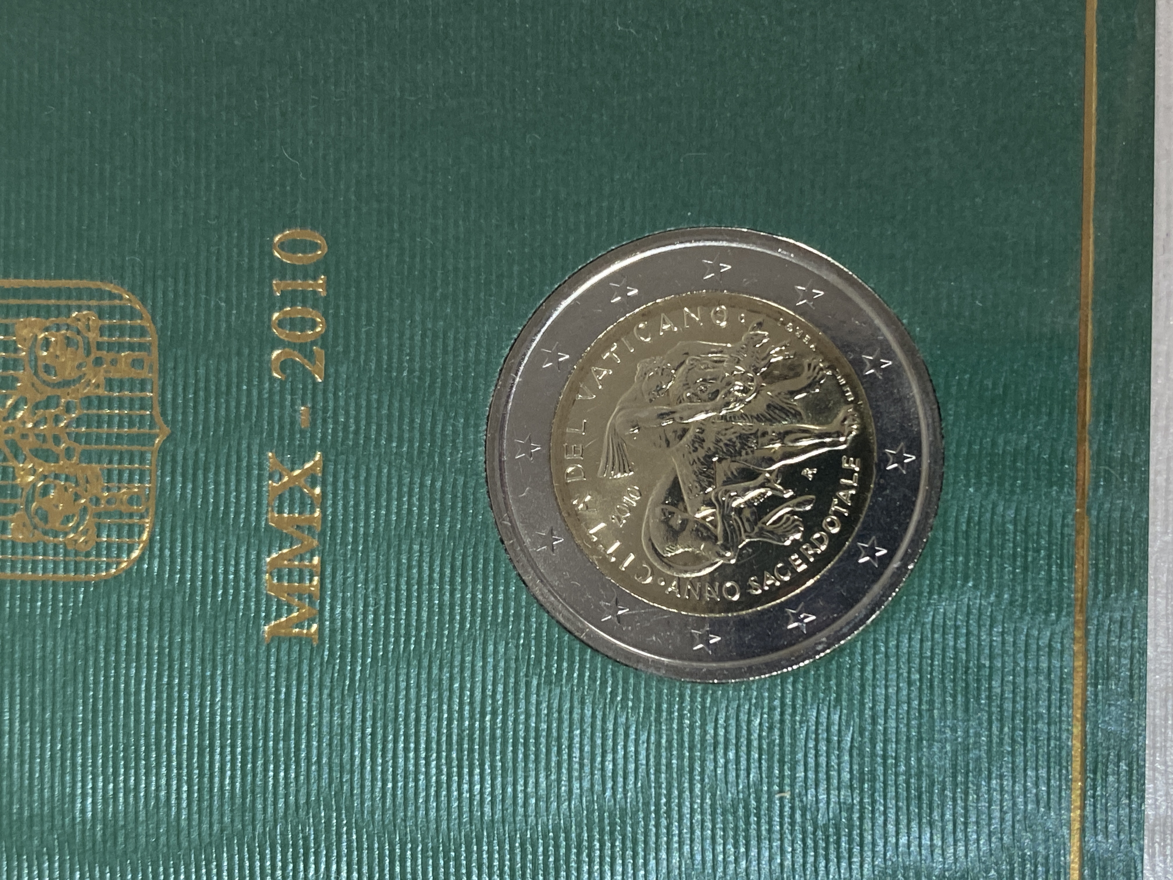 Vatikan 2010 - 2 Euro Münze „Priesterjahr“ 